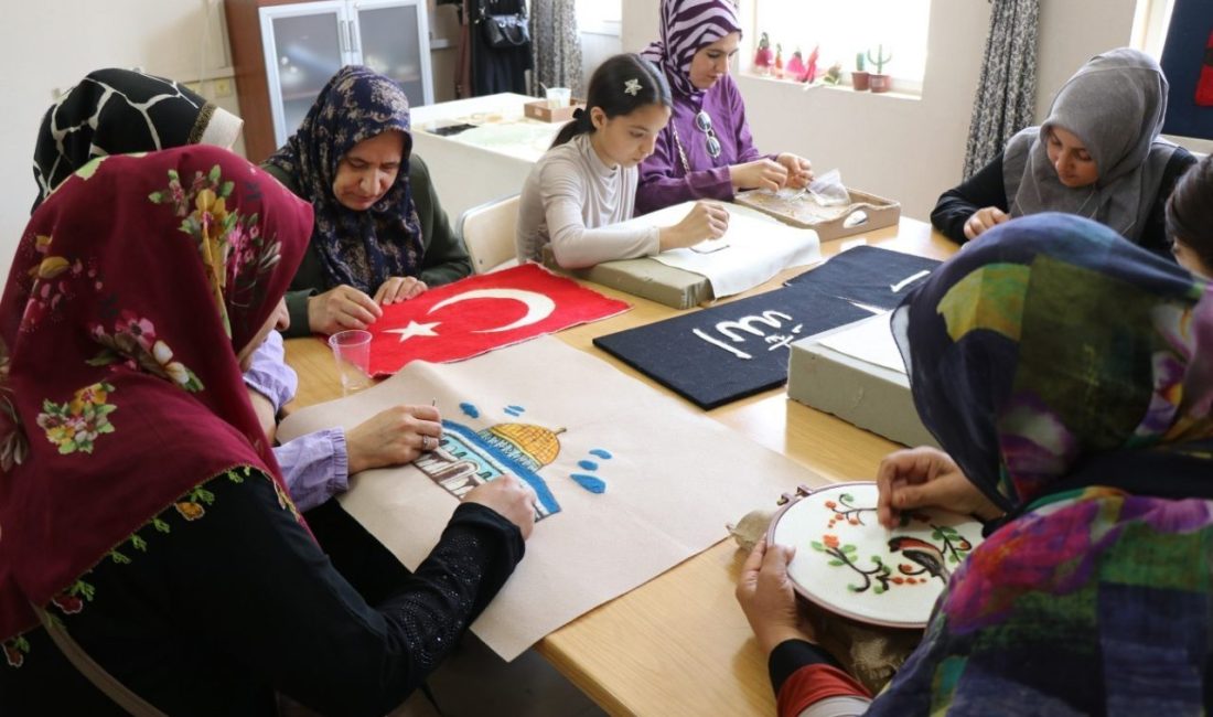Haliliye’de kadınlara özel açılacak kurslara kayıtlar başladı Haliliye Belediyesi tarafından kadınların sosyal ve ekonomik yaşama daha etkin