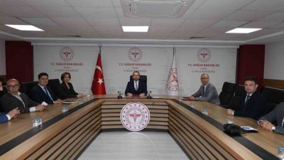 Aydın’da kamu hastanelerinde 9 aylık süreçte verilen hizmetlere yönelik toplantı