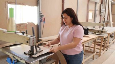 Hatay Büyükşehir Belediyesi, kamu kurumlarıyla iş birliği içerisinde mobilyacılık sektörüne