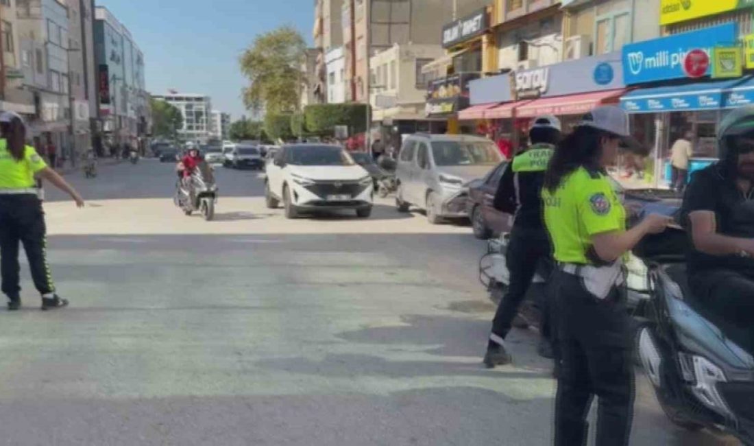Hatay’da motosiklet sürücüleri denetlendi Hatay’da polis ekipleri, kentte kazaların çoğunluğunu oluşturan motosiklet sürücülerine yönelik