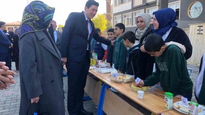 Iğdır’da bir okulda Gazze’ye destek için “Bir Okul, Bir Umut”
