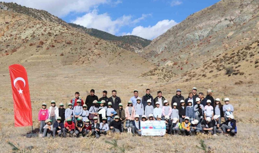 İlçede Erasmus zirvesi Erzurum’un Oltu ilçesinde Karabekir İlkokulu tarafından yürütülen ve Polonya Ulusal