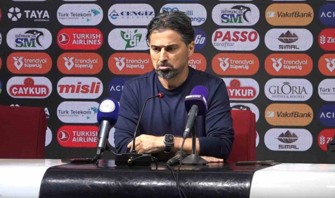 İlhan Palut: “Oyuncularım mücadelelerinin karşılığını alamadıkları için daha çok üzülüyorum” Çaykur Rizespor Teknik Direktörü İlhan Palut, Trabzonspor maçının ardından, “Bu