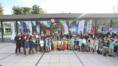 İnegöl Belediyesi ile İl Milli Eğitim Müdürlüğü tarafından düzenlenen Bilim