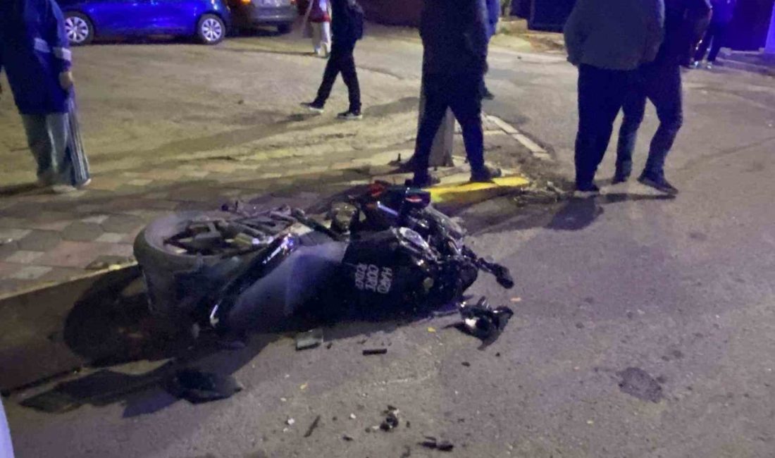 Kocaeli’nin Körfez ilçesinde iş makinesi ile çarpışan motosikletin sürücüsü ağır