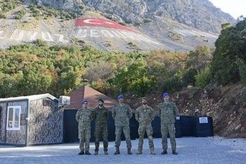 Milli Savunma Bakanlığı, İspanya Silahlı Kuvvetlerinden bir heyetin, Dağ, Komando