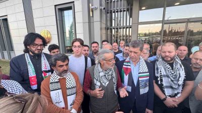 Gazze’deki kuşatmayı kırmak ve insani yardım götürmek amacıyla yola çıkan