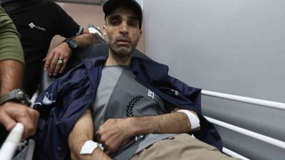 İsrail’in Hamas ile vardığı esir takası anlaşması kapsamında serbest bırakılan