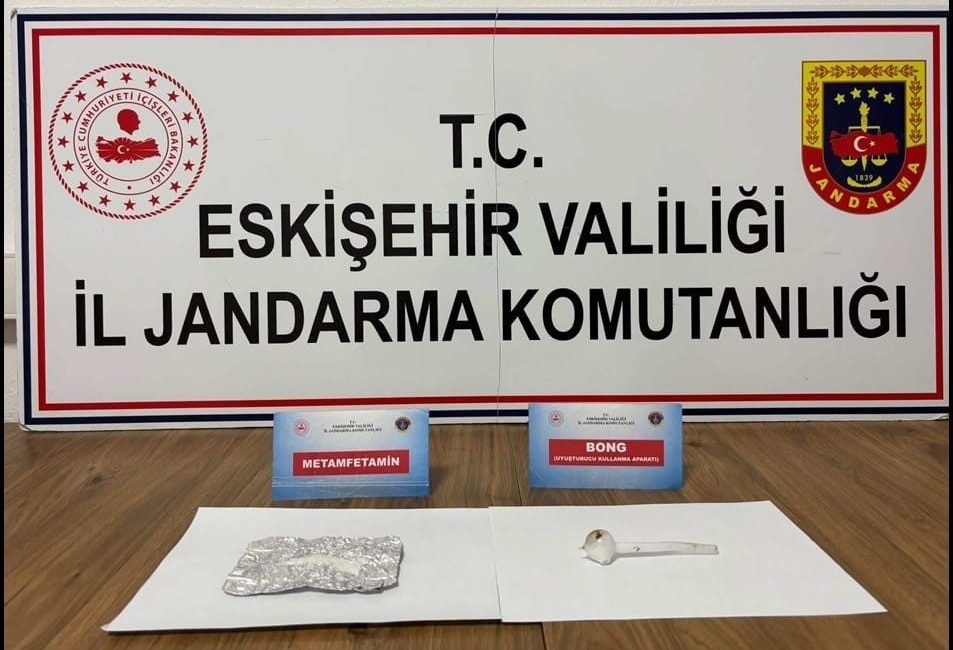 İstanbul’dan Eskişehir’e getirilen 11 gram metamfetamin ve 1 adet uyuşturucu