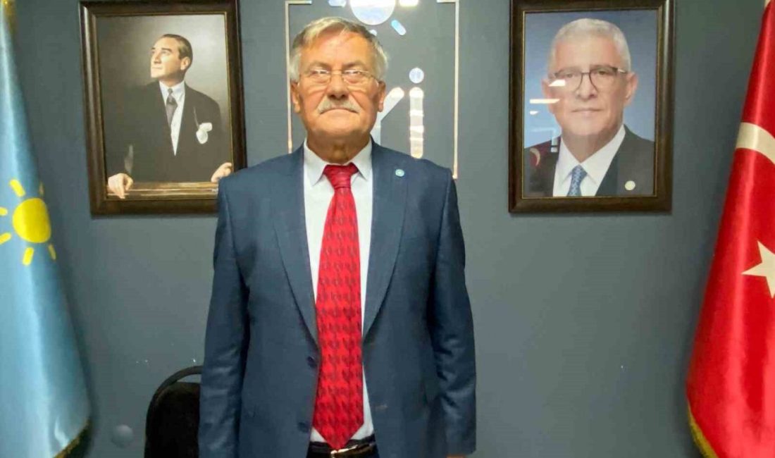 İYİ Parti Alaşehir’de Başkan Ulutaş güven tazeledi İYİ Parti Alaşehir İlçe Teşkilatı’nın olağan kongresinde mevcut başkan Bahattin