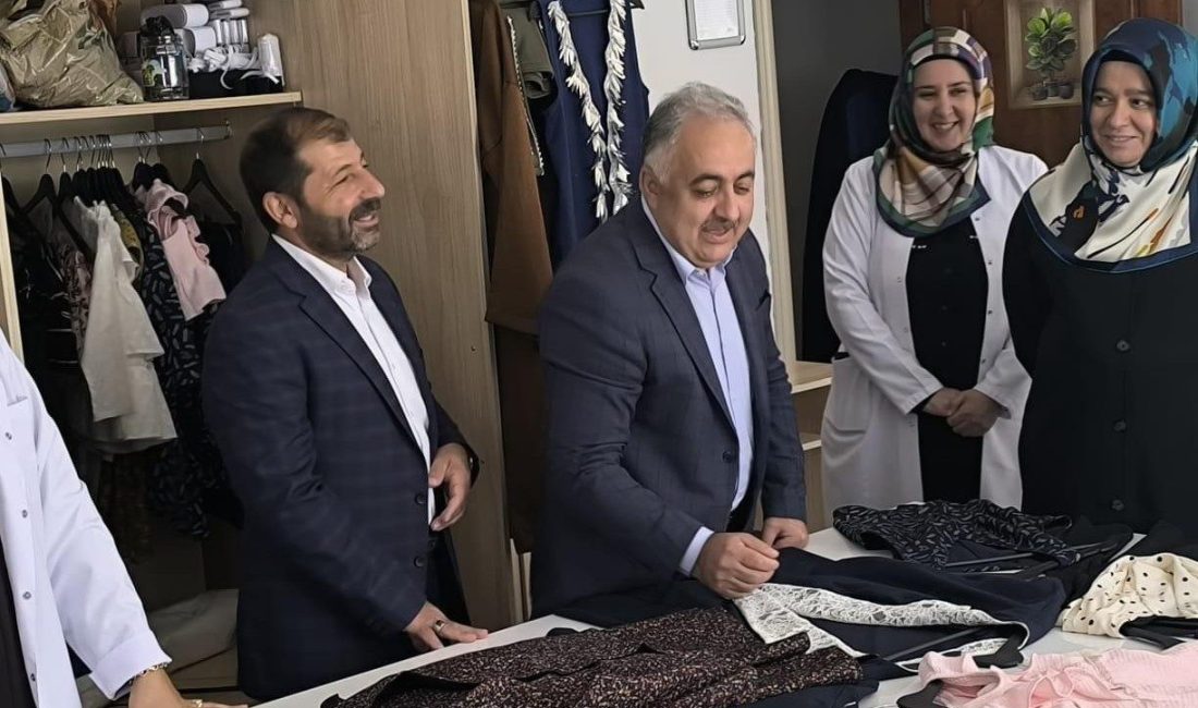 Erzurum Müftüsü Yaşar Çapçı, İl Müftü Yardımcısı Özlem Gülbe ve