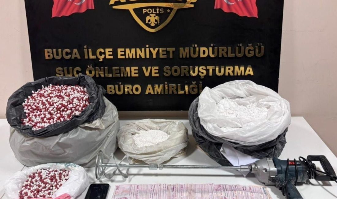 İzmir’de uyuşturucu imalatçısı polise yakalandı İzmir’in Buca ilçesinde bir adrese yapılan polis baskınında, uyuşturucu imal