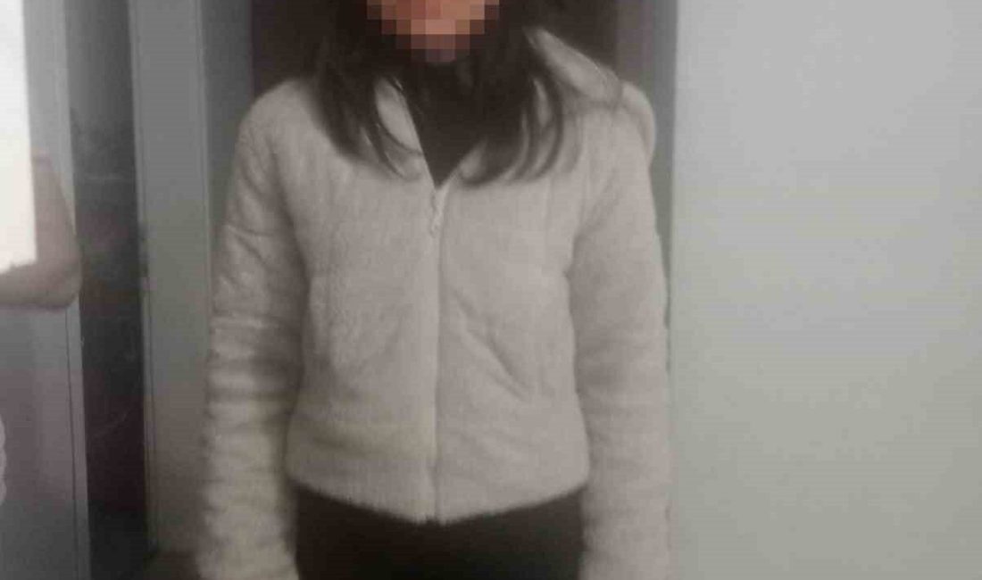 İzmir’deki 13 yaşındaki kayıp kız çocuğu bulundu İzmir’in Kiraz ilçesinde kaybolan 13 yaşındaki kız çocuğu, ekiplerin çalışmaları