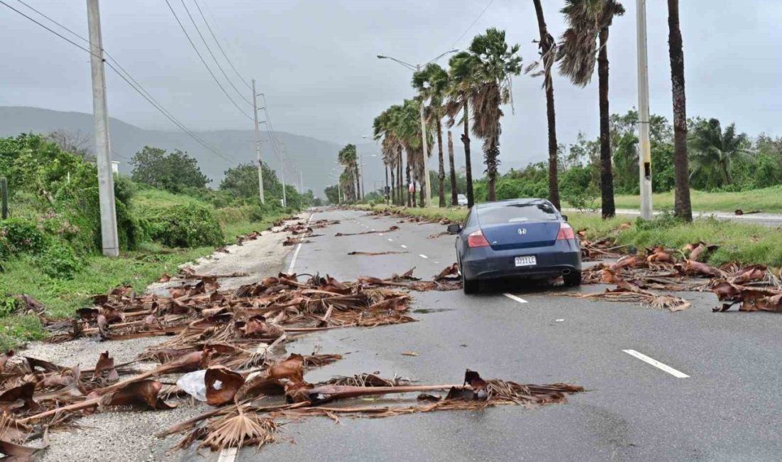 Jamaika’yı rüzgar hızı saatte 295 kilometreyi bulan 5’inci kategori olan