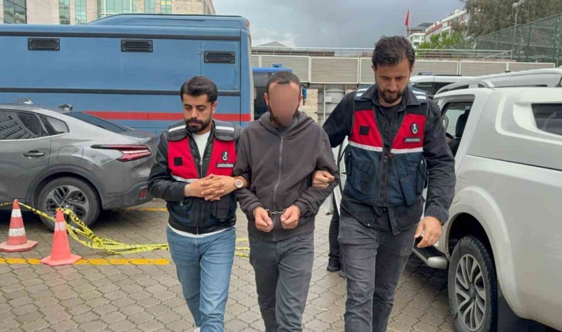 Jandarmadan DEAŞ operasyonu: 1 gözaltı Samsun’da jandarma ekipleri tarafından düzenlenen DEAŞ operasyonunda 1 kişi gözaltına
