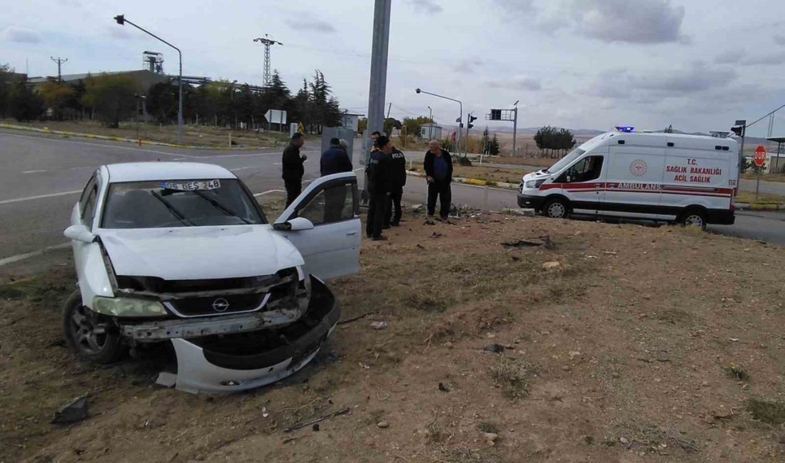 Kırıkkale’nin Karakeçili ilçesinde iki otomobilin kafa kafaya çarpışması sonucu meydana