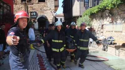 Antalya’nın tarihi Kaleiçi bölgesinde, 2 yıl önce çıkan ve 2