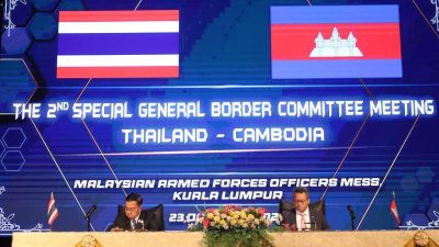 Kamboçya Savunma Bakanı Tea Seiha, Tayland ile Malezya’nın başkenti Kuala