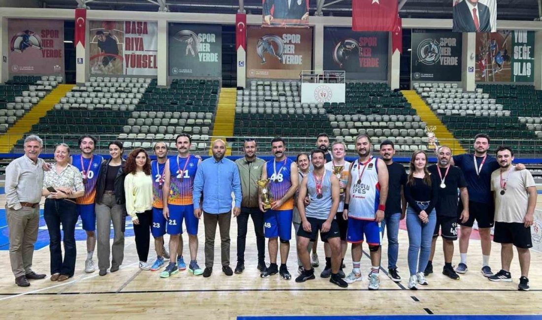 Muğla’da kamu kurumları arasında düzenlenen Basketbol Final Müsabakaları, Menteşe Spor