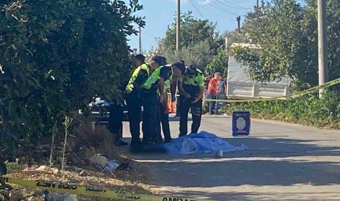 Antalya’nın Serik ilçesinde motosikletle kamyonun çarpıştığı kazada 20 yaşındaki motosiklet