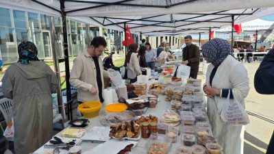 Samsun’da özel eğitim öğrencileri ve velilerinin el emeği ürünlerinin satıldığı