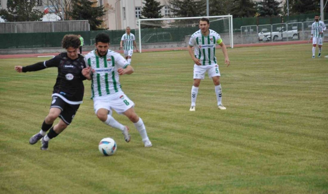 Kars 36 Spor, sahasında konuk ettiği Bulanık Kop Spor’u 3-0