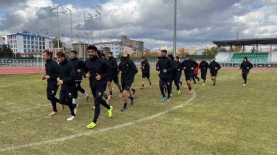 Bulanık Kop Spor karşılaşmasını hazırlıklarını sürdüren Kars 36 Spor, karşılaşmadan