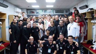 Karşıyaka, Basketbol Süper Ligi’nin 2. haftasında Merkezefendi Belediyesi Basket’i iç