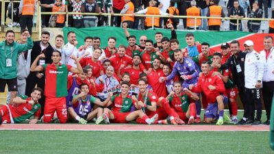 Karşıyaka, Uşakspor’un mağlup olduğu haftayı 3 puanla tamamlayarak liderlik koltuğuna