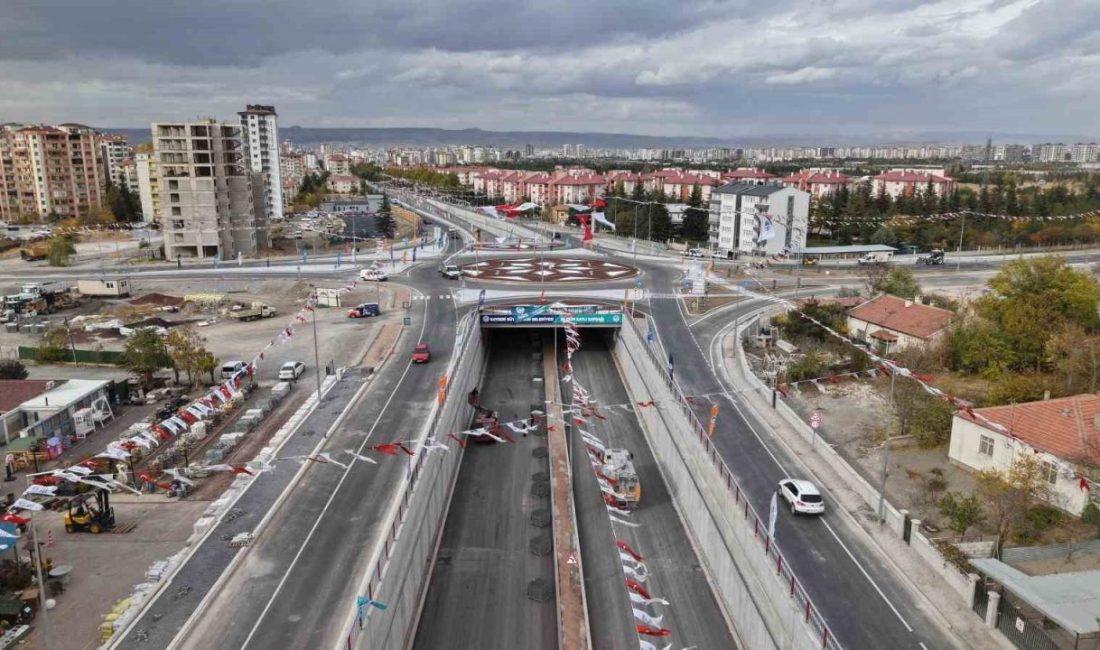 Kayseri Büyükşehir Belediyesi tarafından yapımı tamamlanan Meteoroloji Katlı Kavşağı Projesi’nin