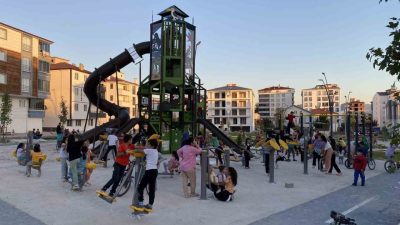 Samsun Büyükşehir Belediyesi, ilçe merkezlerindeki sosyal donatı alanlarını artırma hedefi