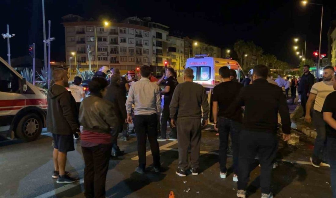 Kavşakta pikapla çarpışan Tofaş’taki 2 kişi yaralandı Antalya’nın Gazipaşa ilçesinde kavşakta otomobille pikabın çarpıştığı kazada, otomobilde bulunan