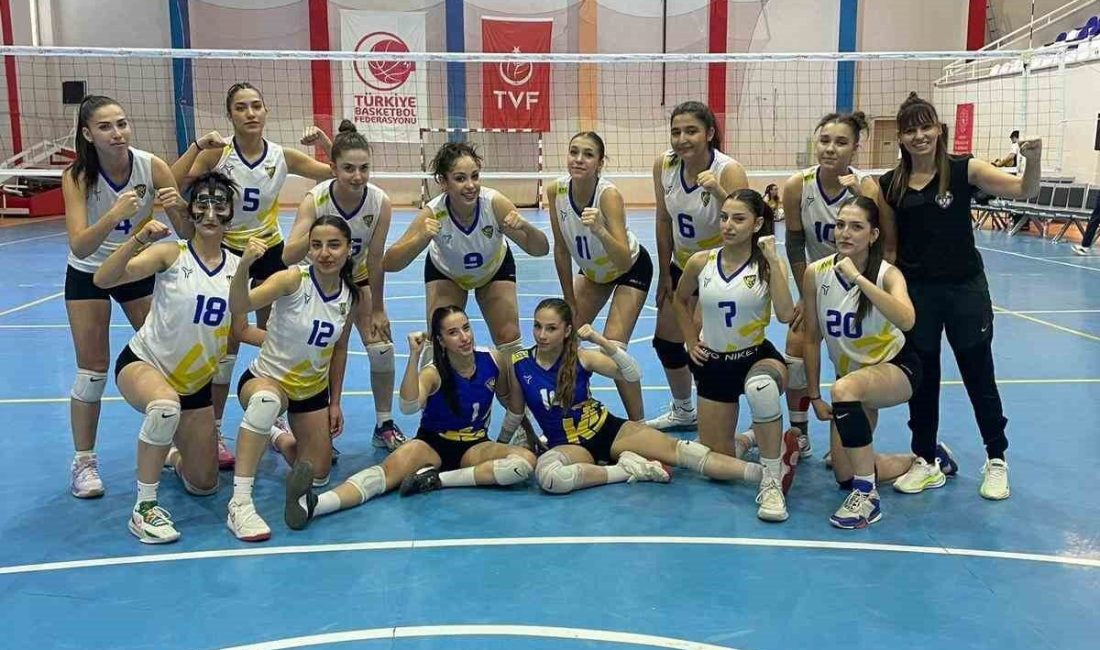 Kayseri Voleybol Kulübü Gaziantep’ten galibiyet ile döndü Türkiye Kadınlar 2. Voleybol Ligi 15. Grup ekiplerinden Kayseri Voleybol