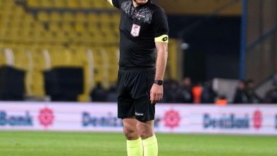 Kayserispor ile Samsunspor arasında oynanacak Süper Lig maçını hakem Ümit