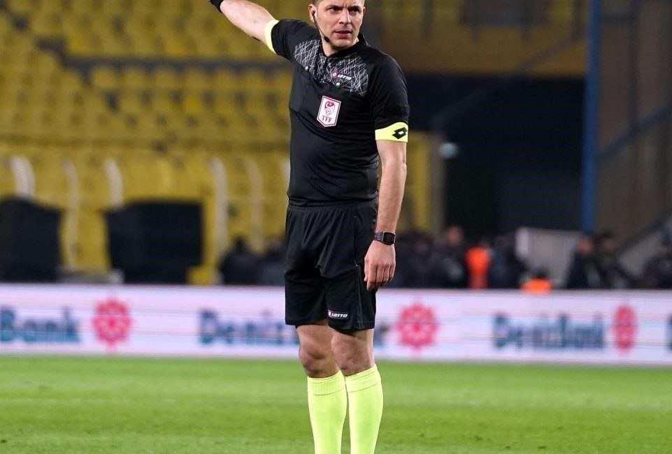 Kayserispor ile Samsunspor arasında oynanacak Süper Lig maçını hakem Ümit