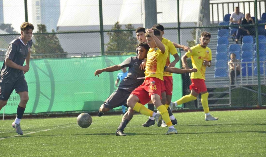 Kayserispor U19 PAF Takımı; deplasmanda Fatih Karagümrük’ü 2-0 mağlup etti.