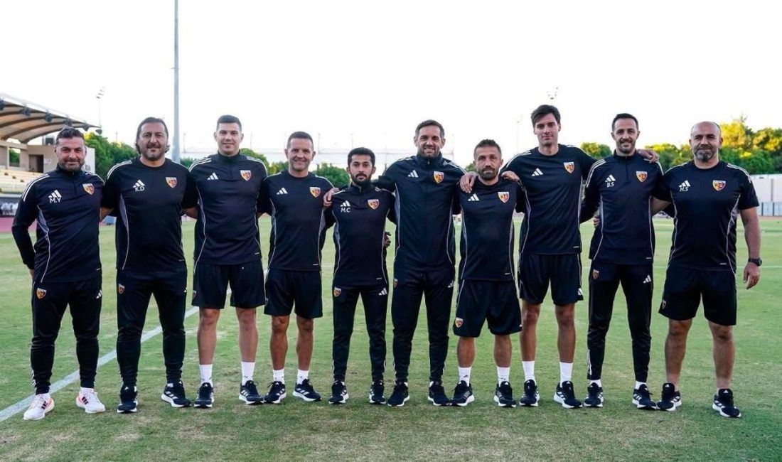 Süper Lig ekiplerinden Kayserispor’da göreve başlayan Teknik Direktör Radomir Djalovi,