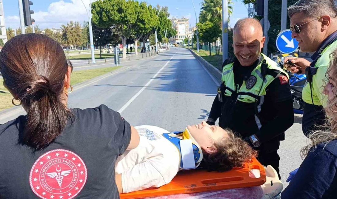 Antalya’nın Manavgat ilçesinde otomobil ile motosiklete çarpışması sonucu meydana gelen