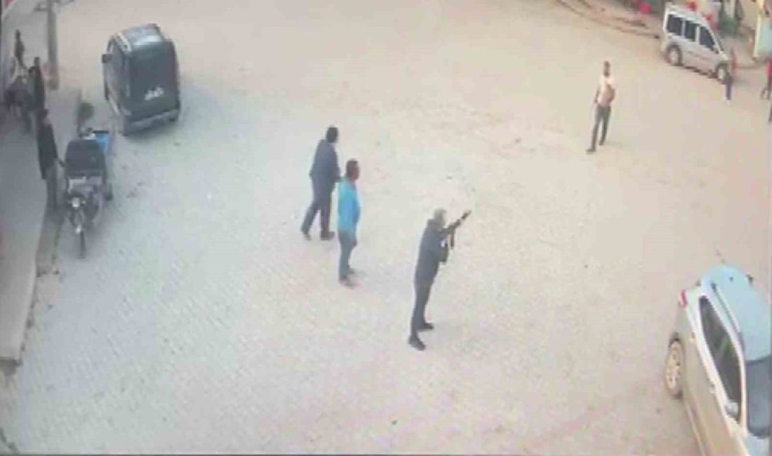 Denizli’de köy kahvesinde iki grup arasında çıkan kavgada bıçakla yaralanan