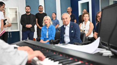 Kepez Belediyesi tarafından Şehit Celal Özcan Anadolu Lisesi yönetiminin talebi