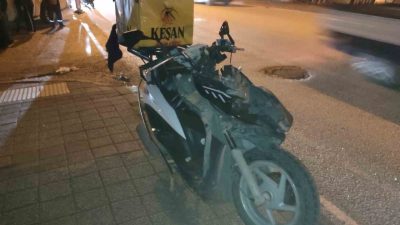 Edirne’nin Keşan ilçesinde meydana gelen trafik kazasıda otomobil ile çarpışan