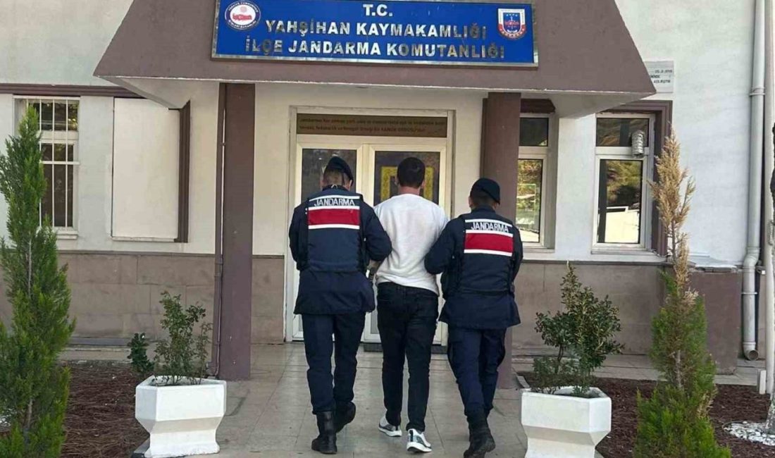 Kırıkkale’de 16 adrese eş zamanlı operasyon: 3 firari hükümlü yakalandı Kırıkkale’de jandarma ve polis ekiplerince 16 adrese düzenlenen eş zamanlı