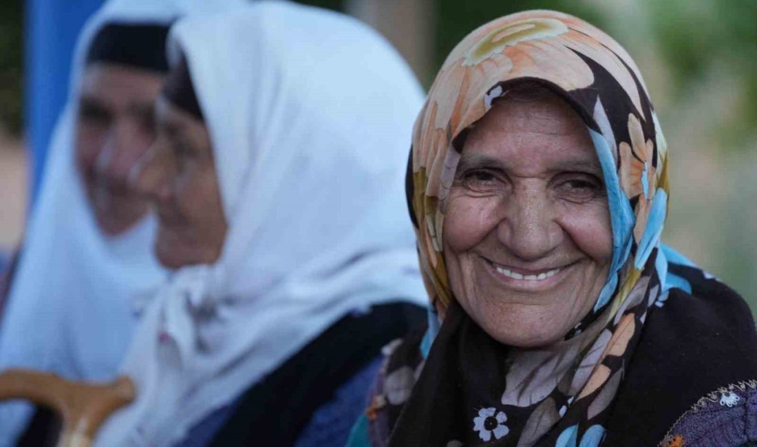 Kırıkkale’de köylere hizmet sürüyor: Yatırım tamamlandı, yüzler güldü Kırıkkale’nin Bahşılı ilçesine bağlı Küçüksarıkayalar köyünde içme suyu sondajı ile