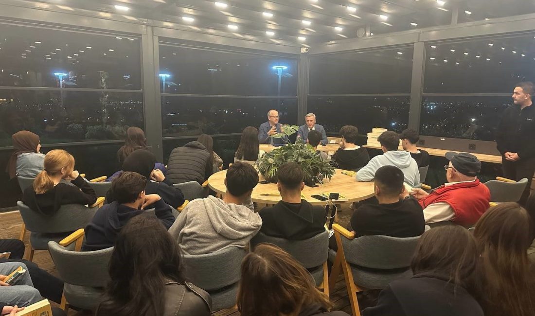 Çayırova Belediyesi’nin.düzenlediği Çayırova Kitap Günleri’nin ilk gün söyleşisi, Akse Kitap