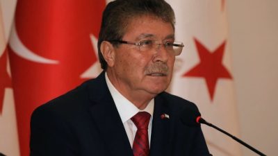 Kuzey Kıbrıs Türk Cumhuriyeti (KKTC) Başbakanı Ünal Üstel yaptığı açıklamada