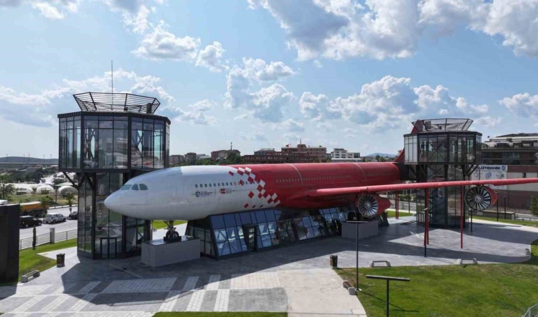 Kocaeli Büyükşehir Belediyesi tarafından Çayırova’da, uçuş ömrünü tamamlamış Airbus A340
