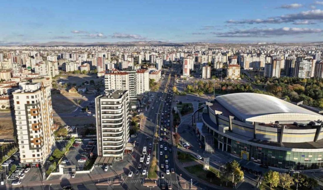 Kocasinan Belediyesi, Cumhuriyet’in 102. yılı münasebetiyle “Ay Yıldız Turu” düzenledi.