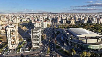 Kocasinan Belediyesi, Cumhuriyet’in 102. yılı münasebetiyle “Ay Yıldız Turu” düzenledi.