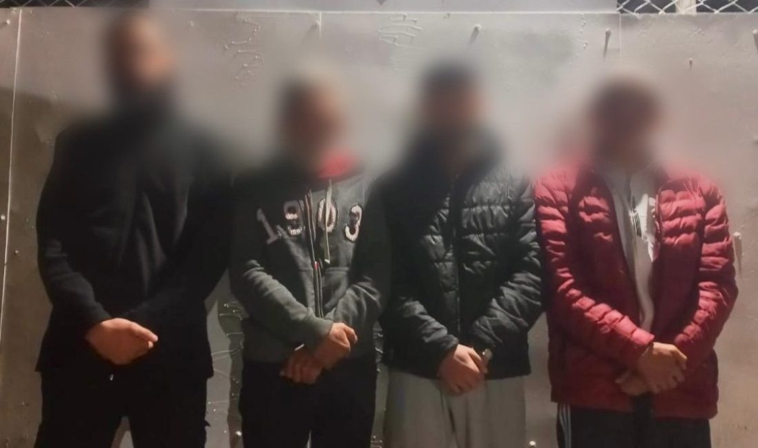 Konya’da polis ekipleri tarafından göçmen kaçakçılarına yapılan operasyonlarda 13 düzensiz