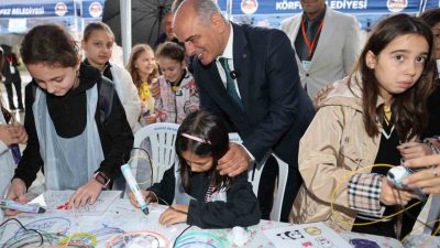 Kocaeli’nin Körfez ilçesinde öğrenciler, düzenlenen “Bilim Şenliği”nde projelerini sergiledi. İlçe